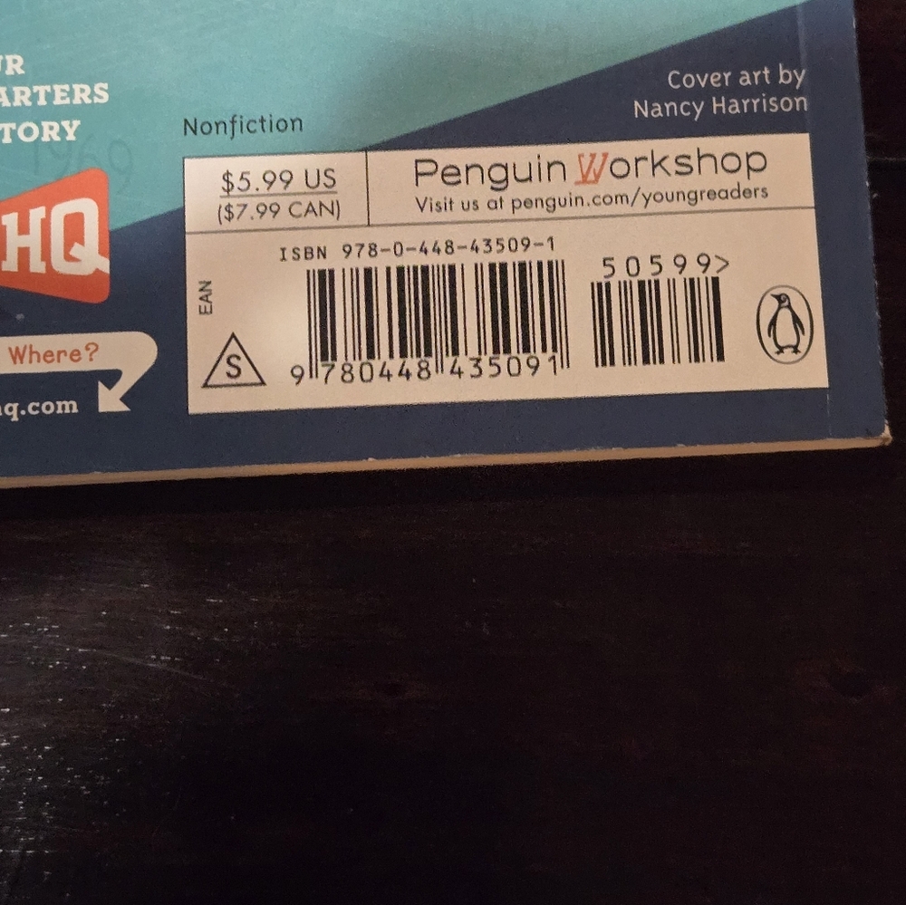 Penguin Workshop, "Who Was Eleanor Roosevelt? Nonfiction Book, Good Shape - Picture 3 of 3